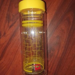 Vintage yellow jeg elsker dig  1964 yellow bottle container